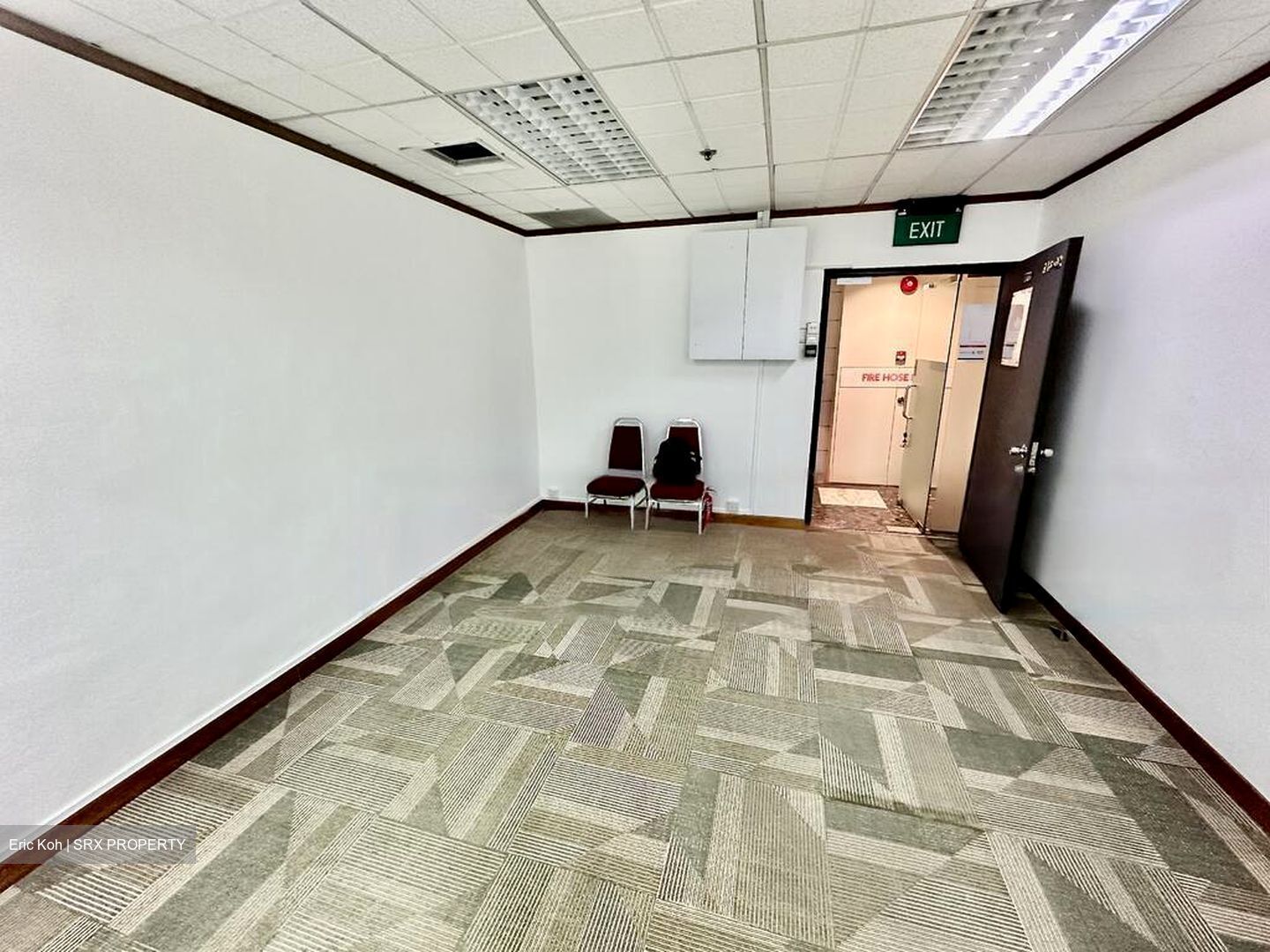 International Plaza (D2), Office #567445981